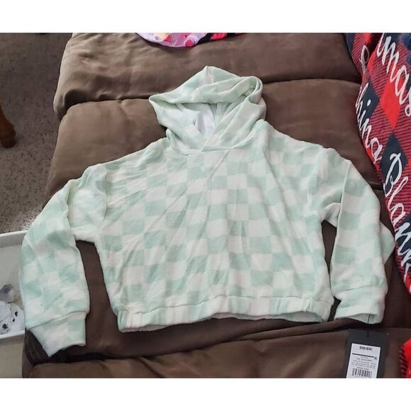 NEW WITH TAGS ART CLASS FLEECE CROP TOP - Picture 2 of 5